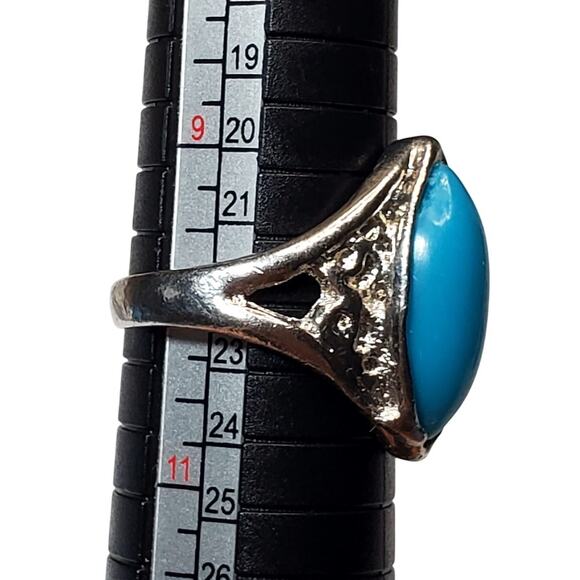 Silver Tone Ring Sz 10 Unsigned Light Blue Cabochon Chunky - Picture 2 of 5